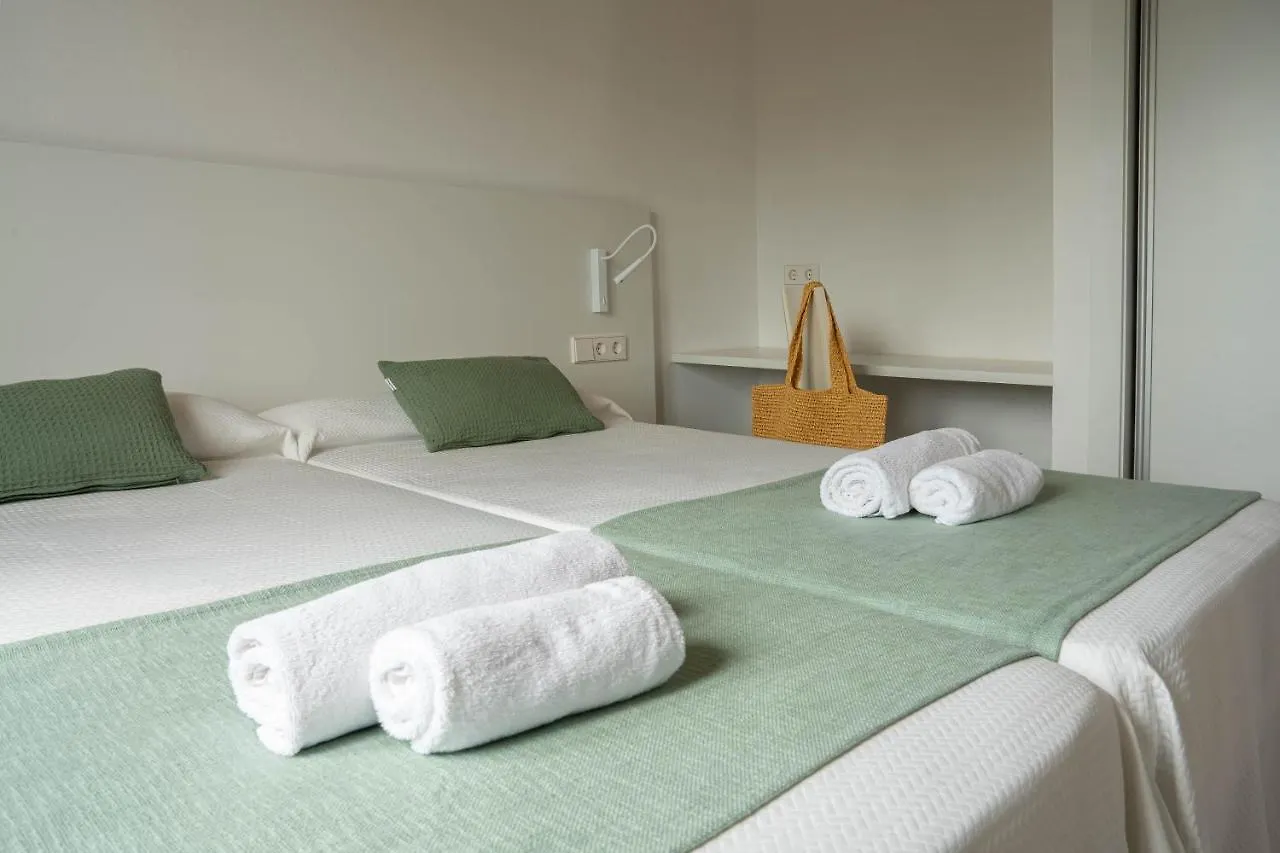 Sagitario Rymar Apartamentos Cala'N Bosch  Spain
